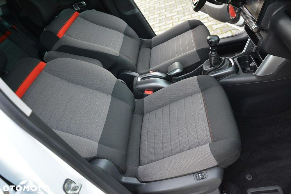 Citroën C3 Aircross PureTech 130 Stop & Start Shine - 19