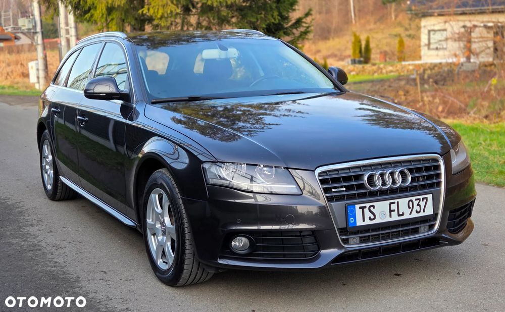 Audi A4 Avant 2.0 TDI DPF quattro - 13