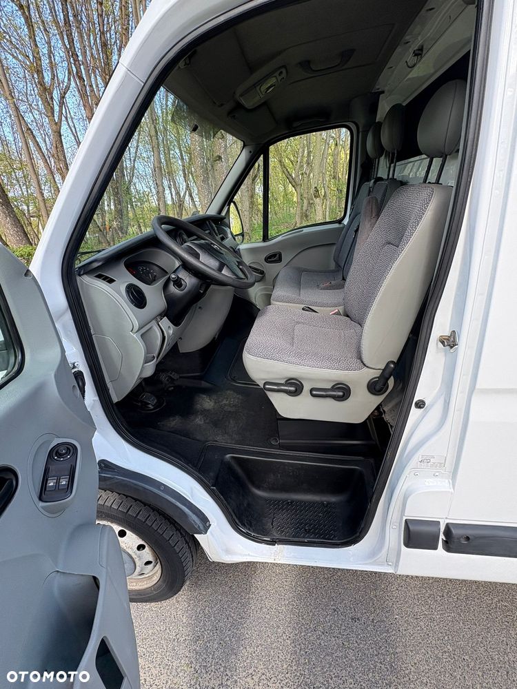 Opel Movano - 8