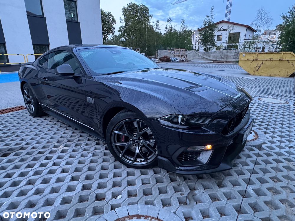 Ford Mustang - 4