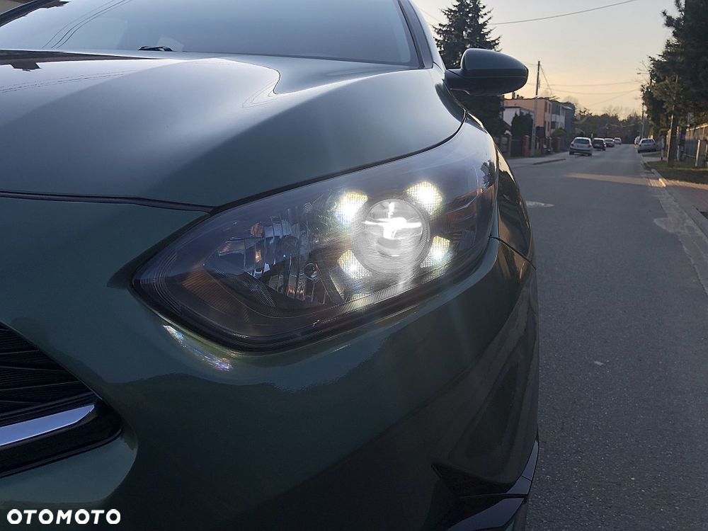 Kia Ceed 1.5 T-GDI L - 30