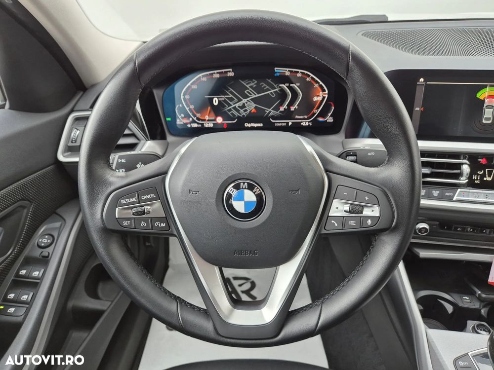 BMW Seria 3 320d xDrive AT MHEV - 15