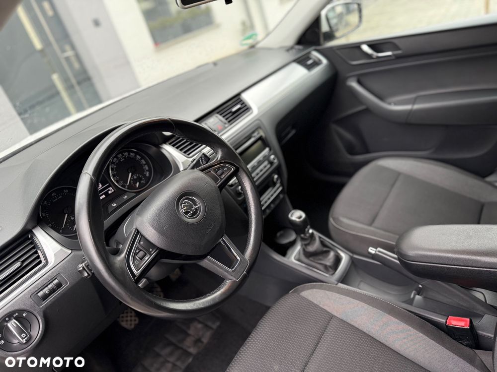 Skoda RAPID 1.2 TSI Ambition Green tec - 14