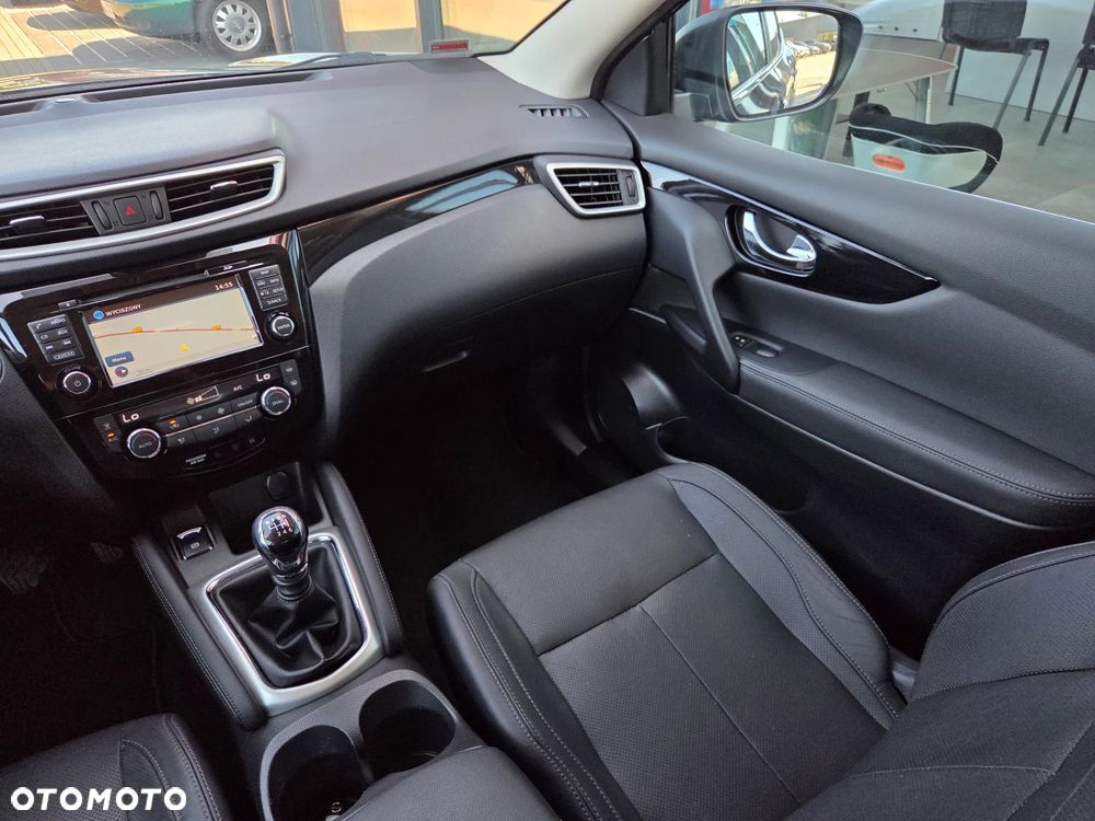 Nissan Qashqai 1.5 dCi DPF 360 - 21
