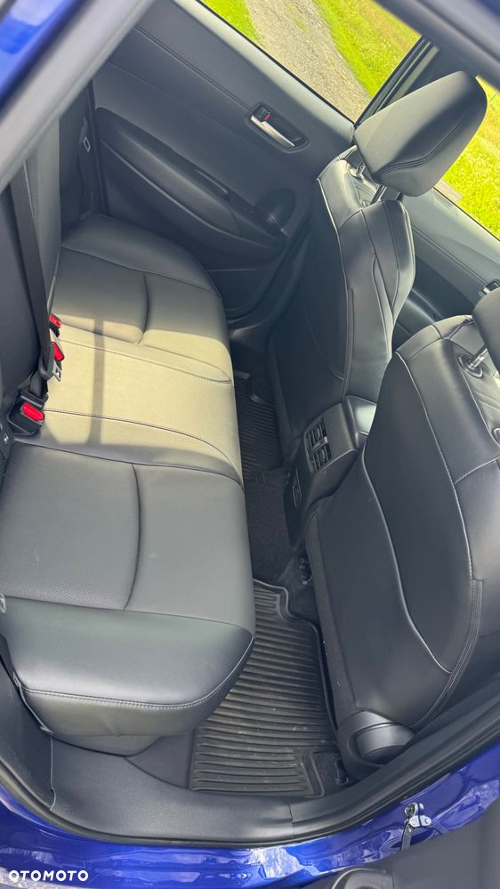 Toyota Corolla Cross 2.0 Hybrid GR Sport Dynamic - 13