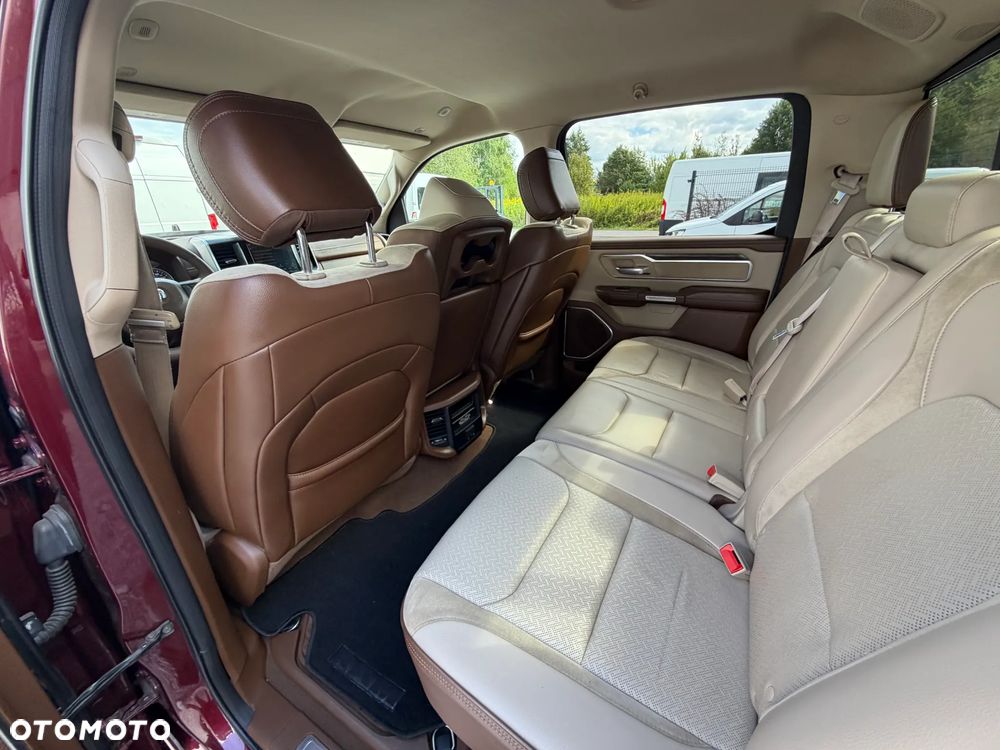 RAM 1500 Crew Cab Shortbed Laramie - 17