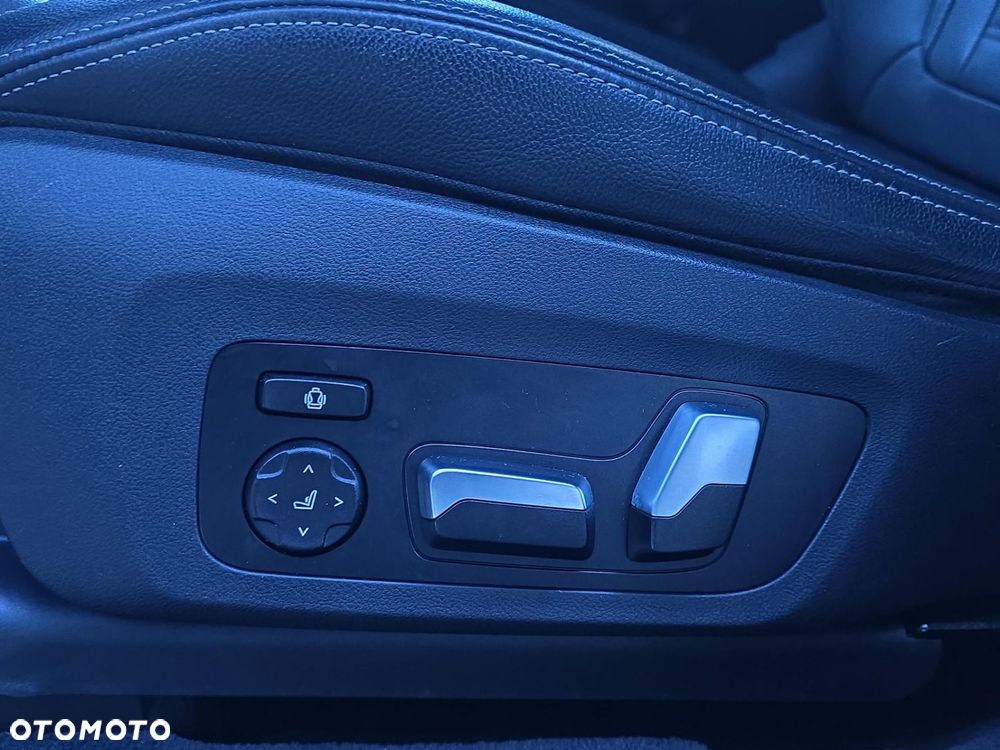 BMW X3 sDrive18d - 16