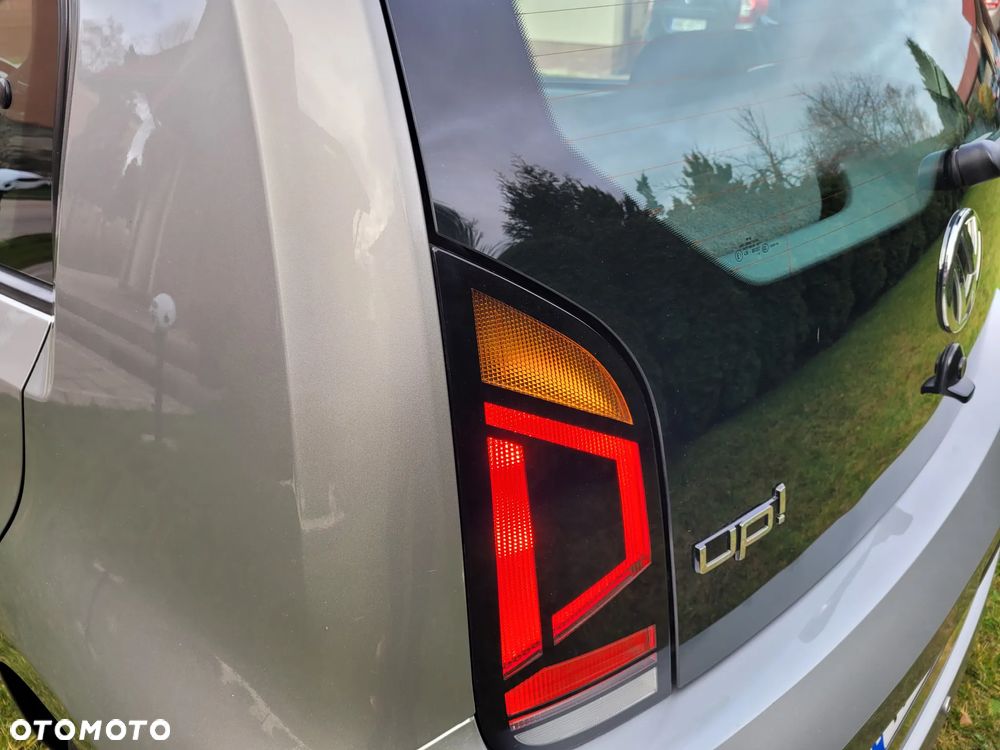 Volkswagen up! 1.0 move - 8