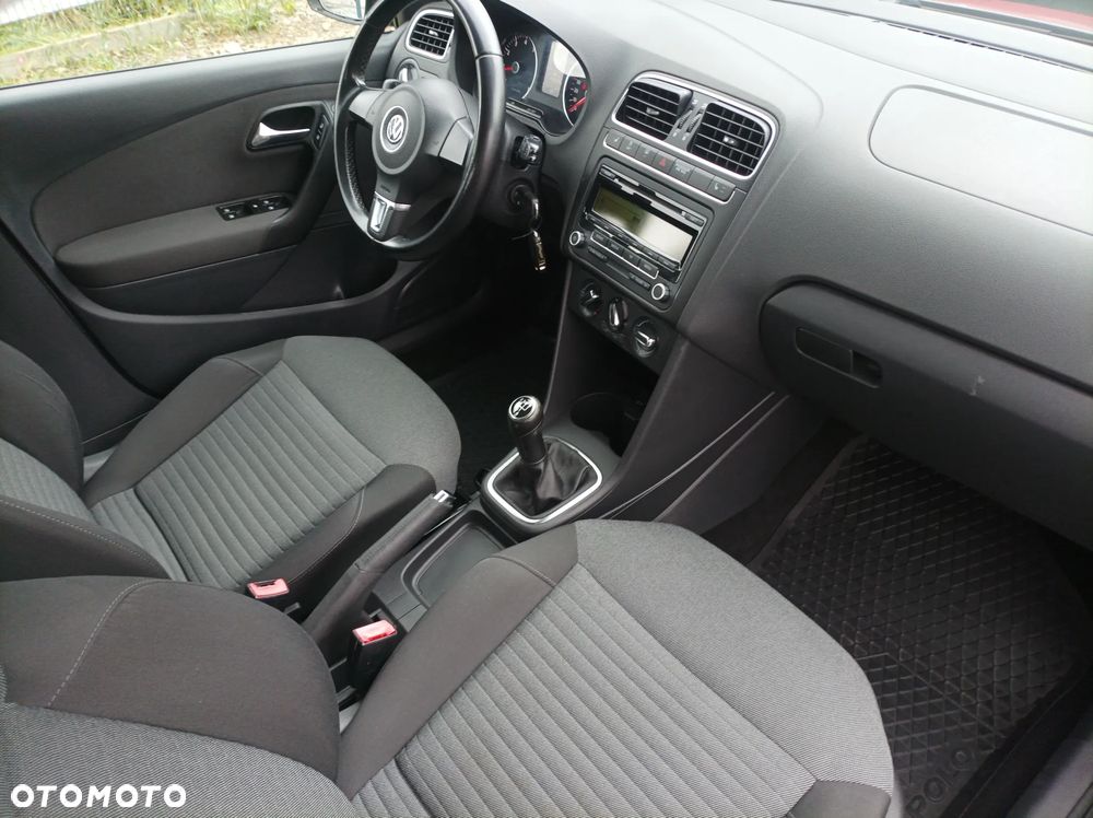 Volkswagen Polo 1.4 Highline - 25