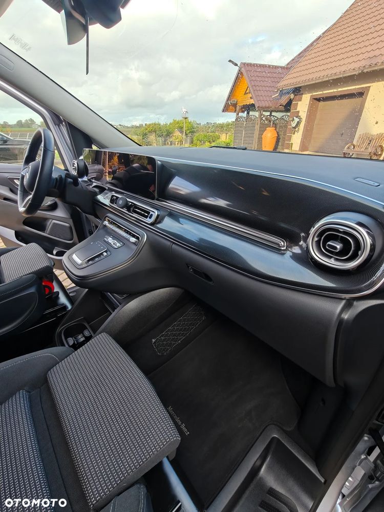 Mercedes-Benz Klasa V 250 d Avantgarde 9G-Tronic (długi) - 28