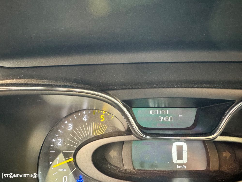 Renault Captur 1.5 dCi - 6