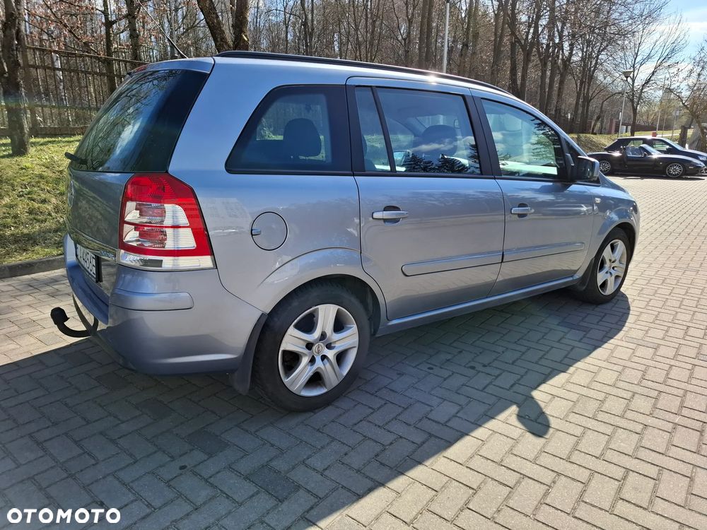 Opel Zafira 1.7 CDTI - 2