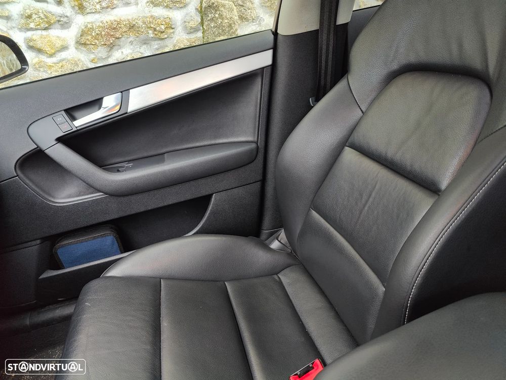 Audi A3 Sportback 2.0 TFSI (DSG) S tronic S line Sport Pack plus - 4
