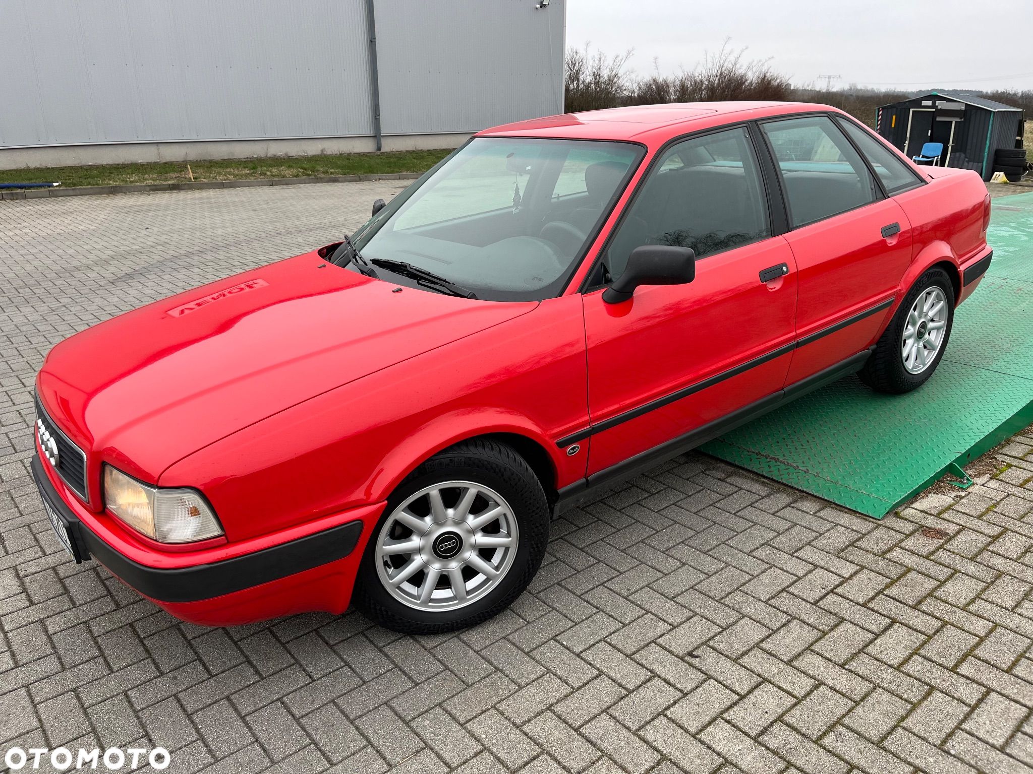 Audi 80 2.0 E - 1