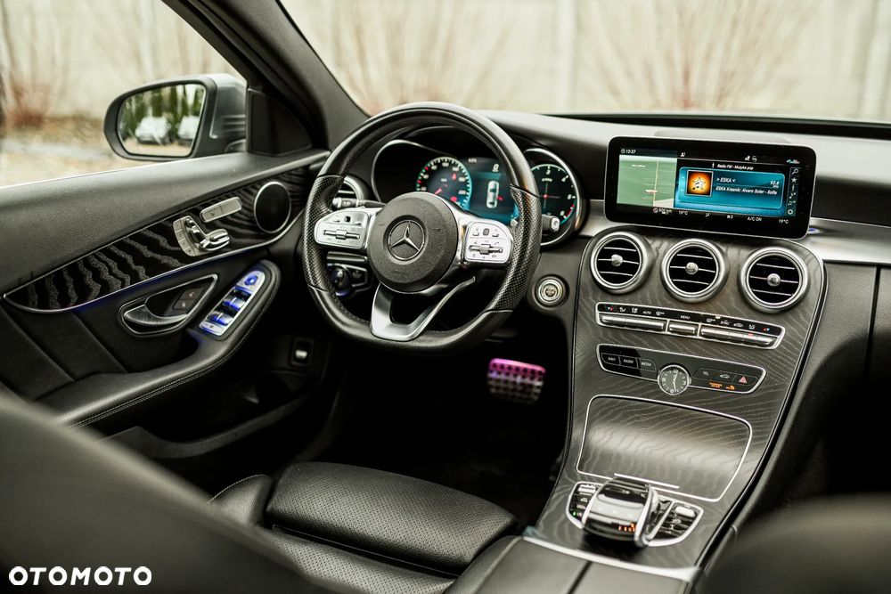 Mercedes-Benz Klasa C 200 d 9G-TRONIC AMG Line - 22