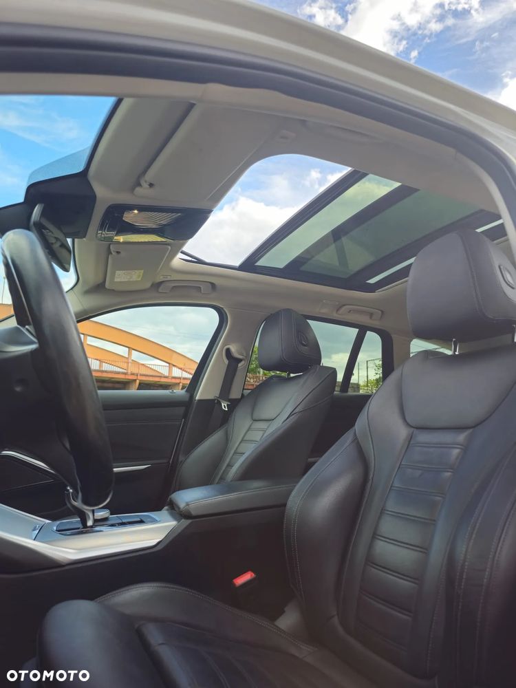 BMW Seria 3 320d Advantage sport - 12
