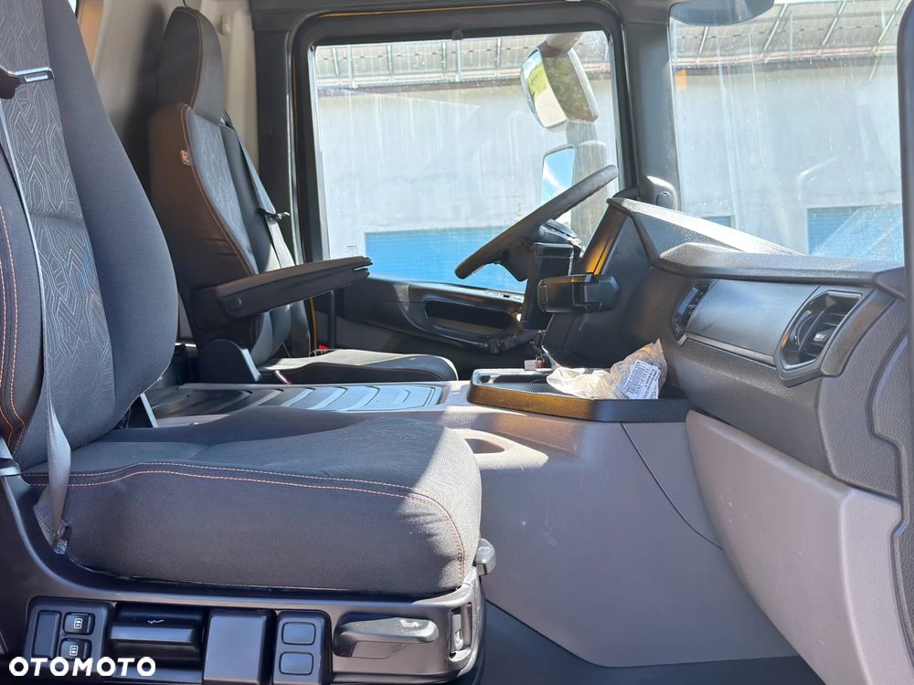 Scania P 410 * WYWROTKA / 8x4 * STAN BDB - 10