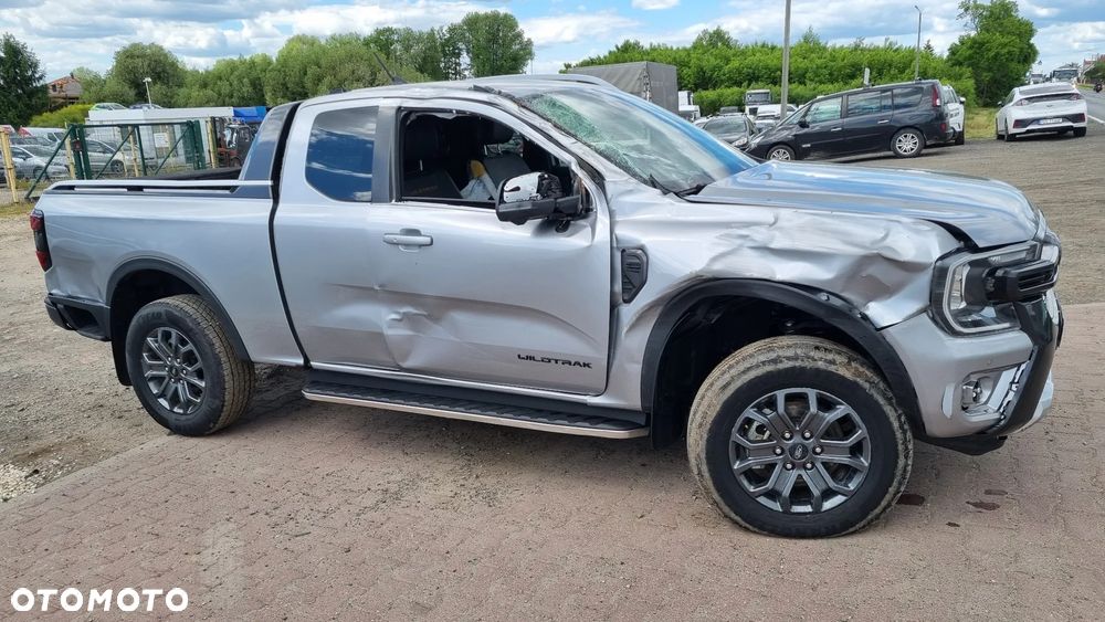 Ford Ranger 2.0 EcoBlue 4x4 DC Wildtrak - 11