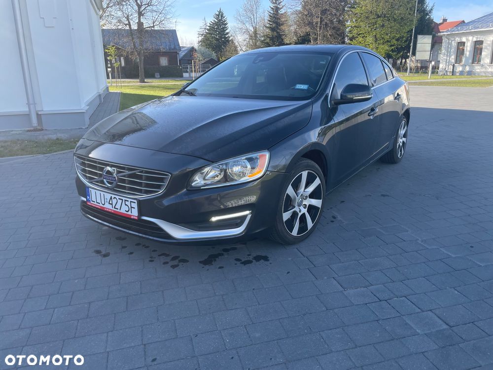 Volvo S60 - 11