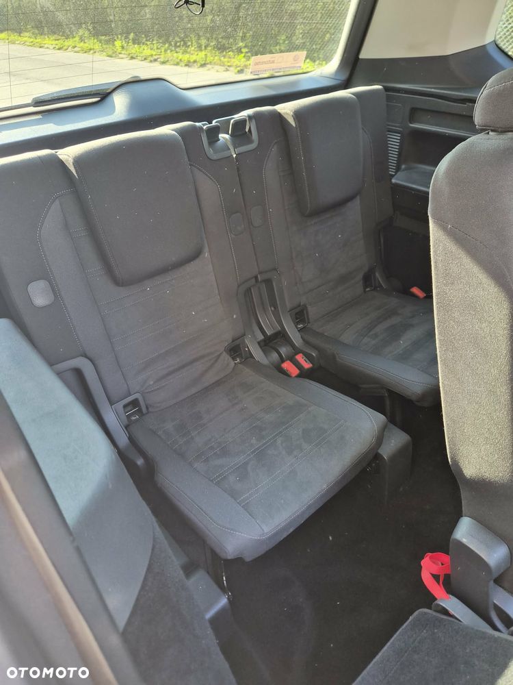 Volkswagen Touran 1.5 TSI EVO Highline - 8