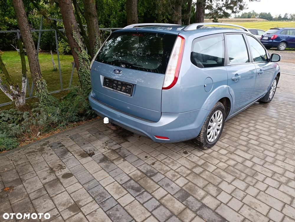 Ford Focus 1.6 16V Ambiente - 24