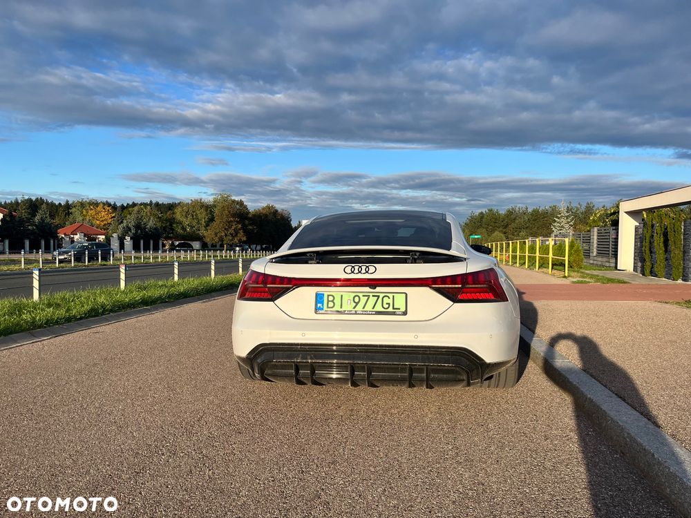 Audi e-tron S Quattro - 3