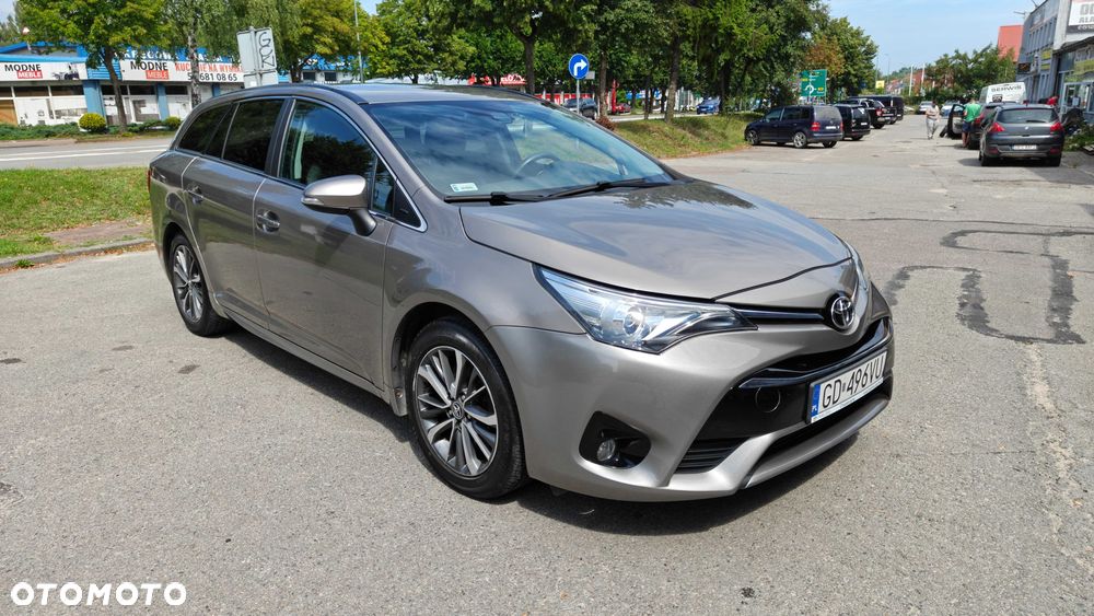 Toyota Avensis - 3