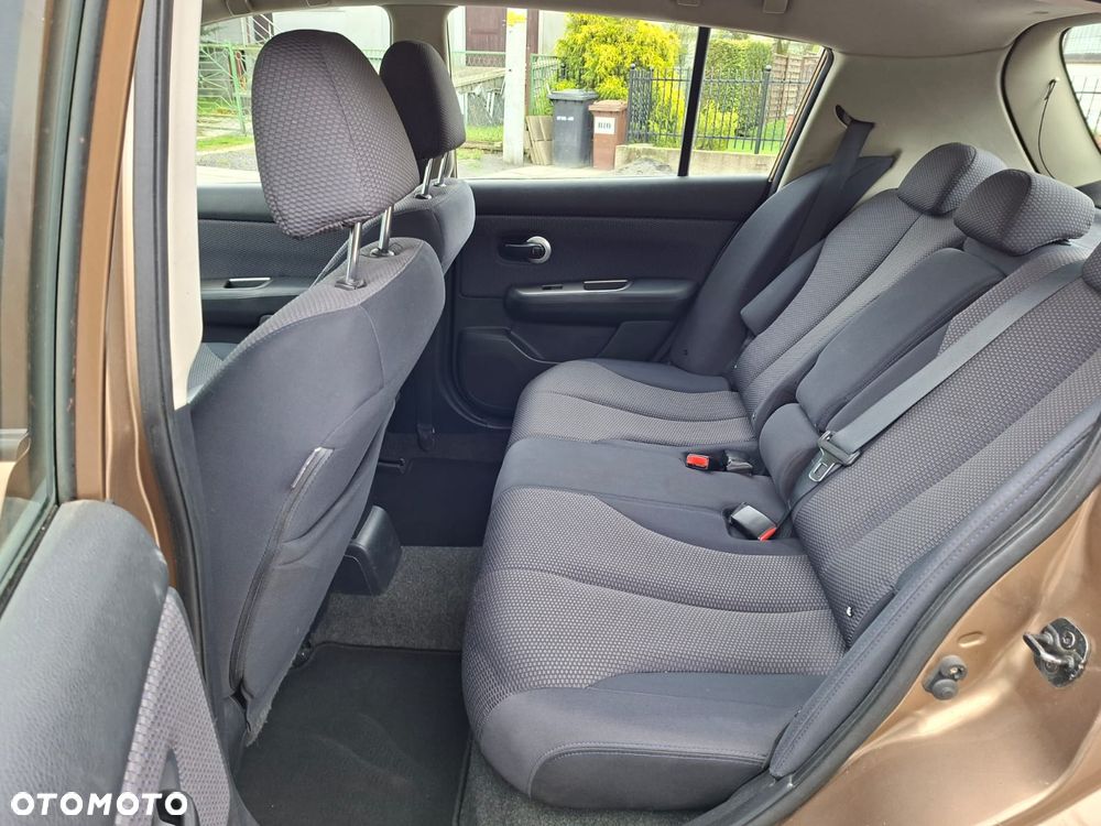 Nissan Tiida 1.6 Visia AC/CD - 8