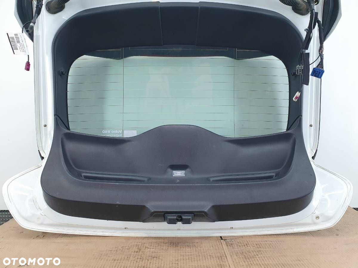 KLAPA TYŁ TYLNA BAGAŻNIKA KOMPLETNA VOLVO V40 II EUROPA 707 - 11