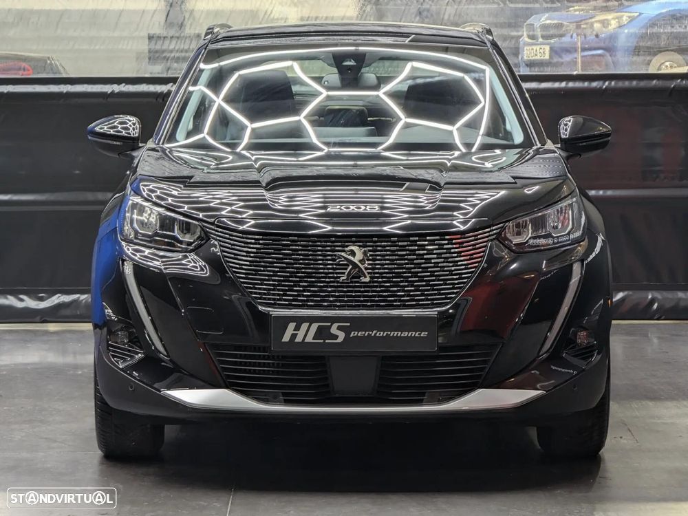 Peugeot 2008 1.5 BlueHDi Allure EAT8 - 46