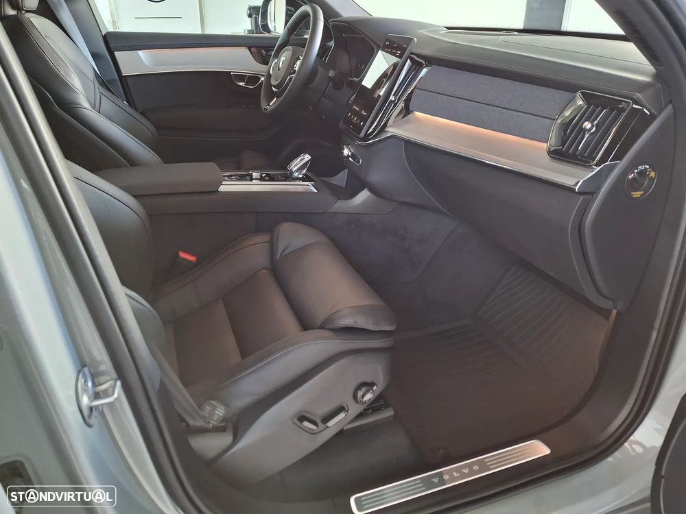 Volvo XC 90 2.0 T8 PHEV Black Edition AWD - 33