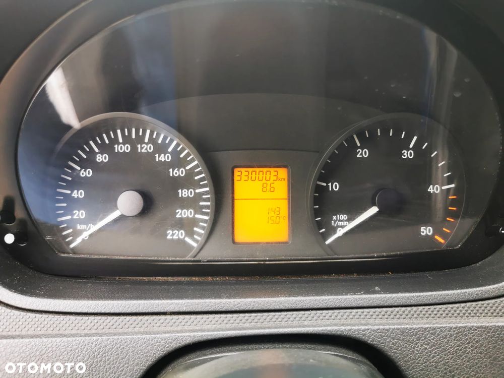 Mercedes-Benz Vito - 12