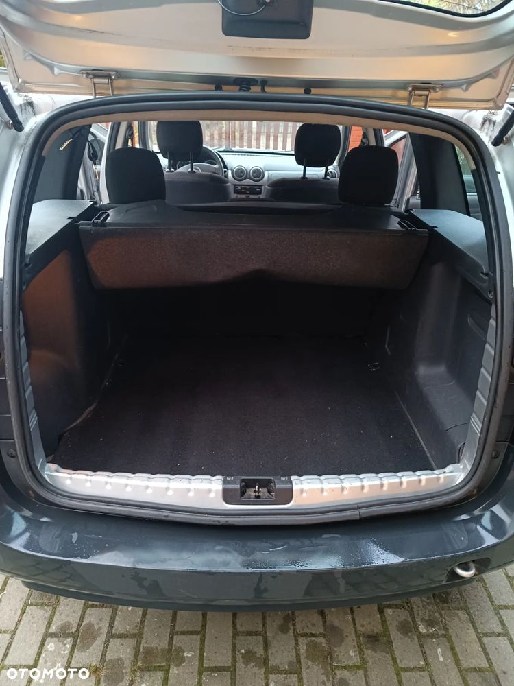 Dacia Duster 1.6 - 8