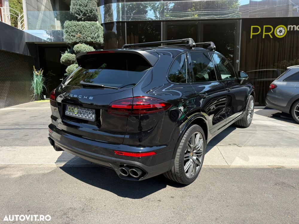 Porsche Cayenne Platinum Edition - 5