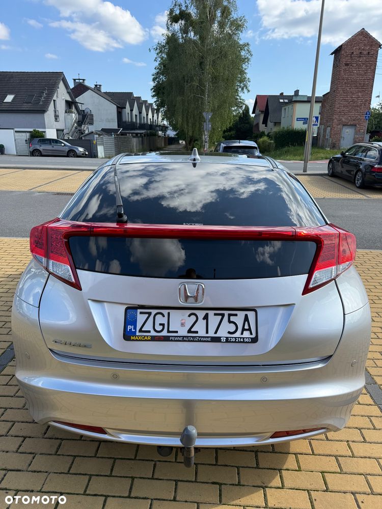 Honda Civic 1.8 i-VTEC Executive - 8