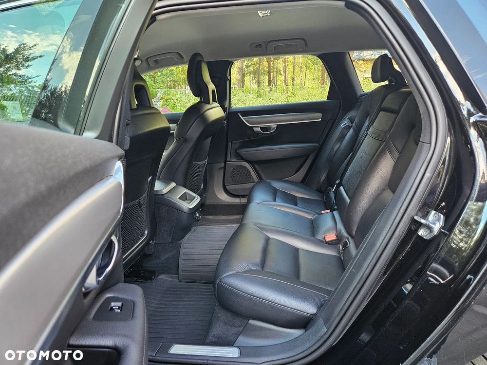 Volvo V90 T5 Momentum - 25