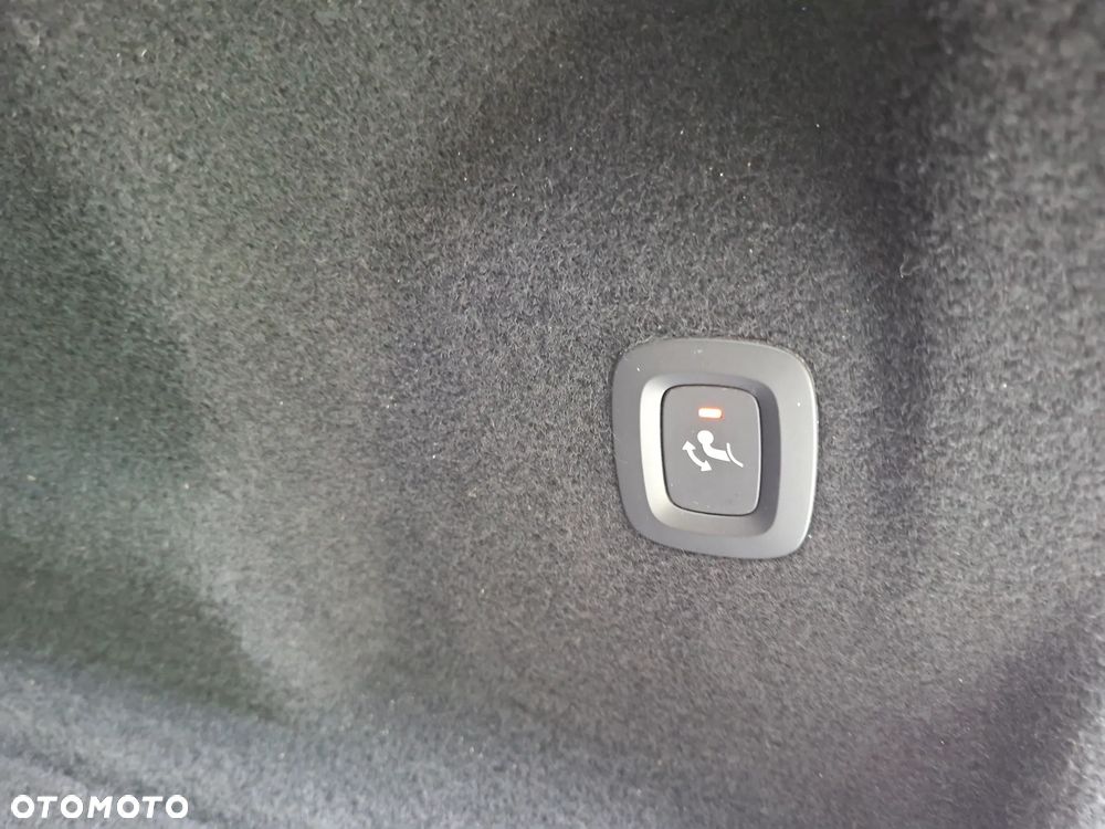 Volvo XC 60 D4 SCR Inscription - 25
