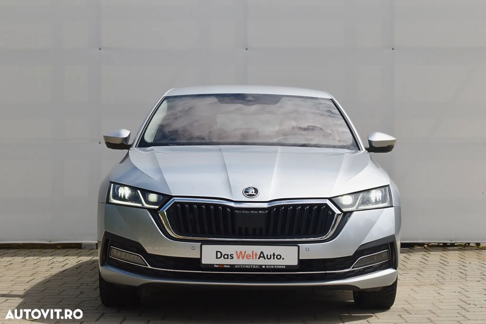 Skoda Octavia 2.0 TDI DSG 4X4 Style - 9