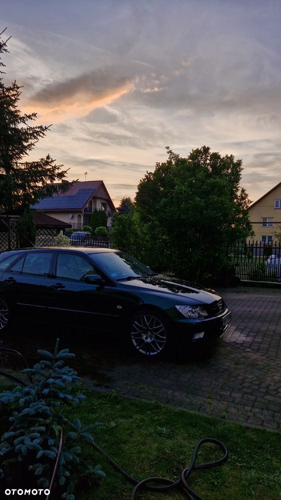 Lexus IS 300 Prestige - 20