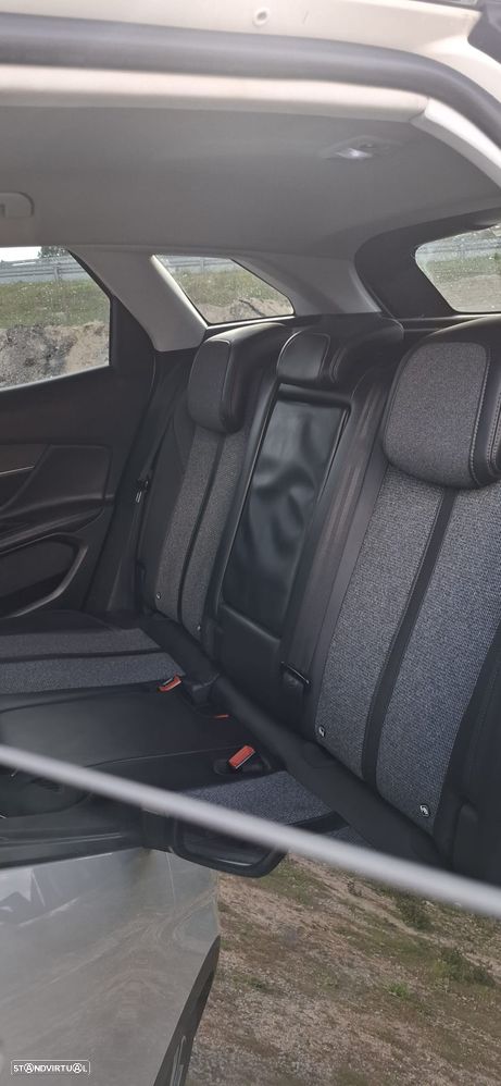 Peugeot 3008 BlueHDi 120 Stop & Start EAT6 Allure - 10
