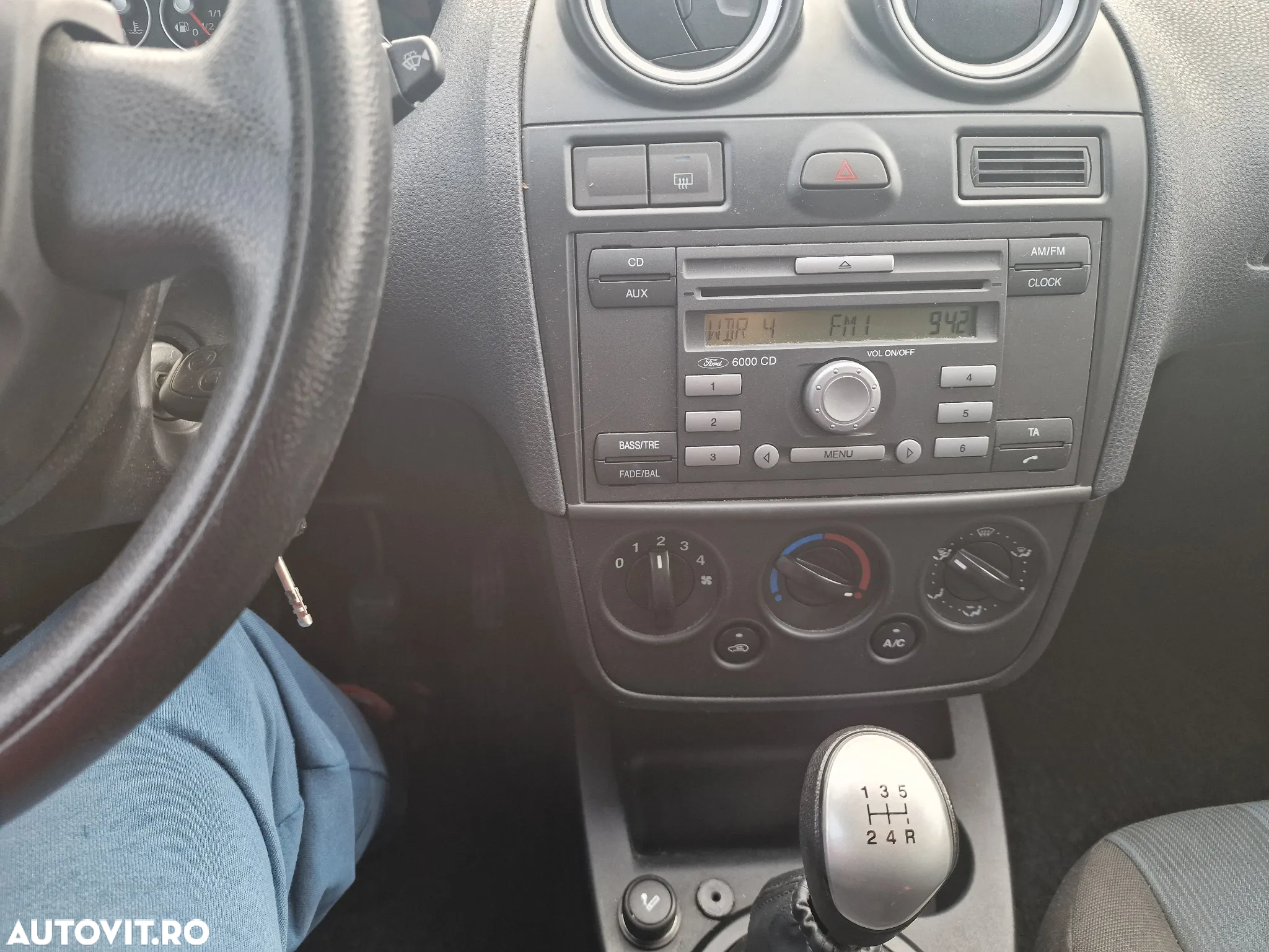Ford Fiesta 1.4 - 8