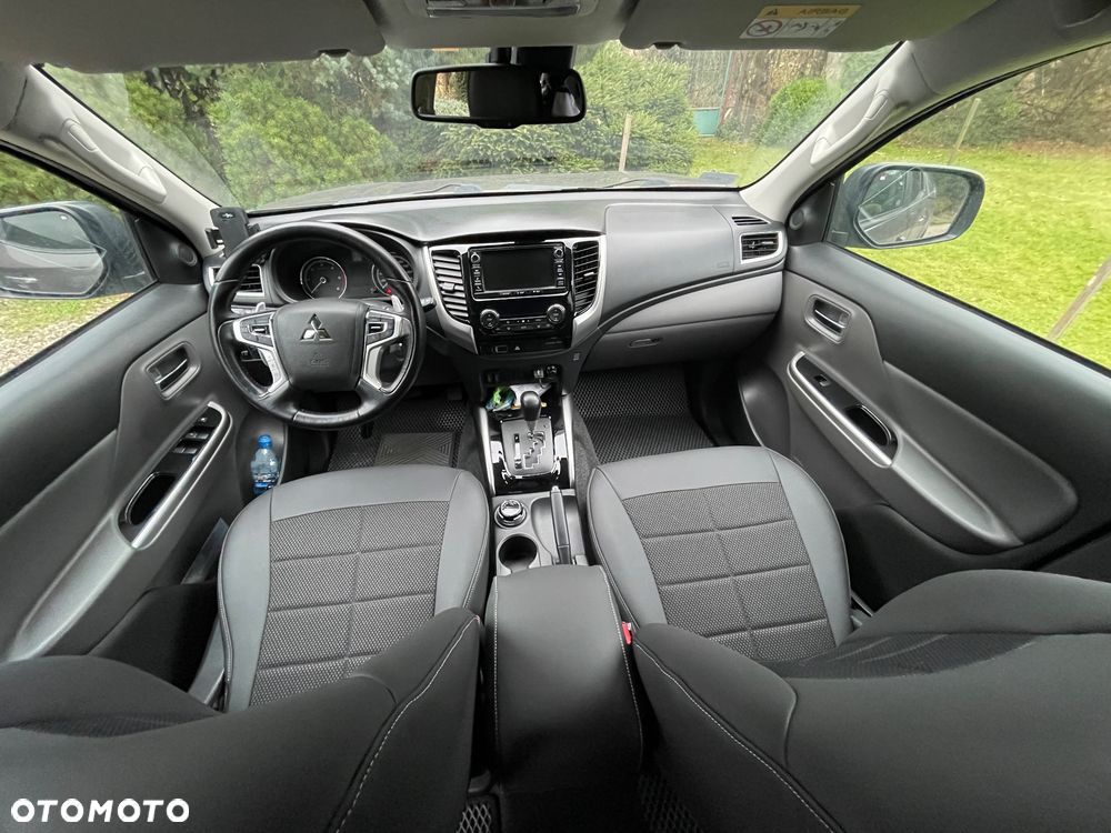 Mitsubishi L200 2016 photo 3