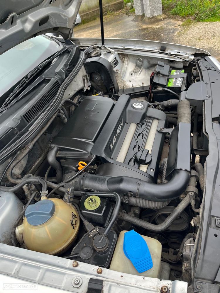 VW Golf 1.4i Confort - 11