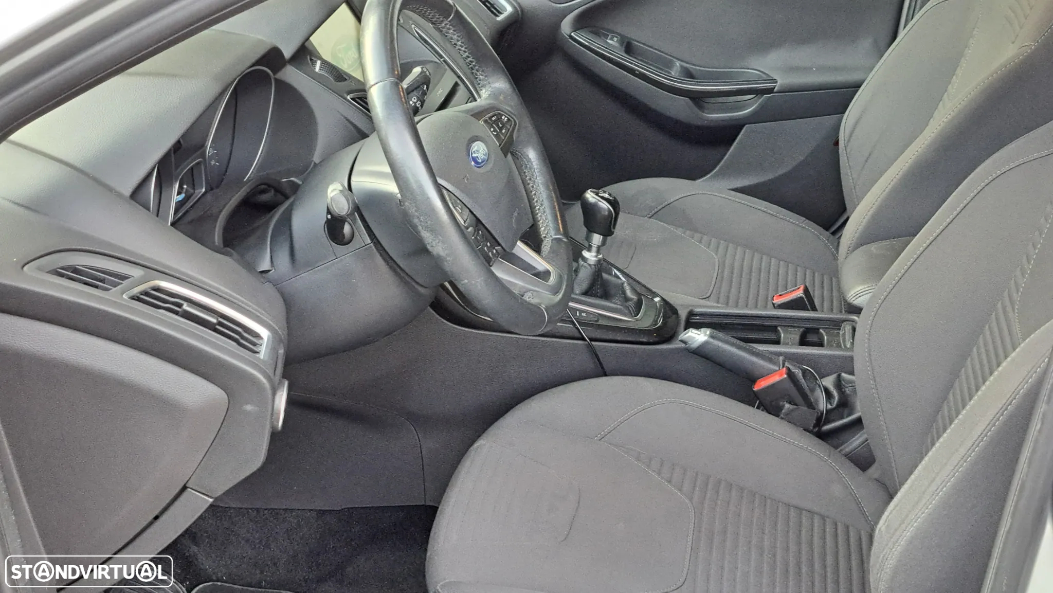 Ford Focus SW 1.5 TDCi Titanium - 9