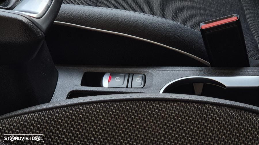 Renault Captur 1.0 TCe Exclusive Bi-Fuel - 26