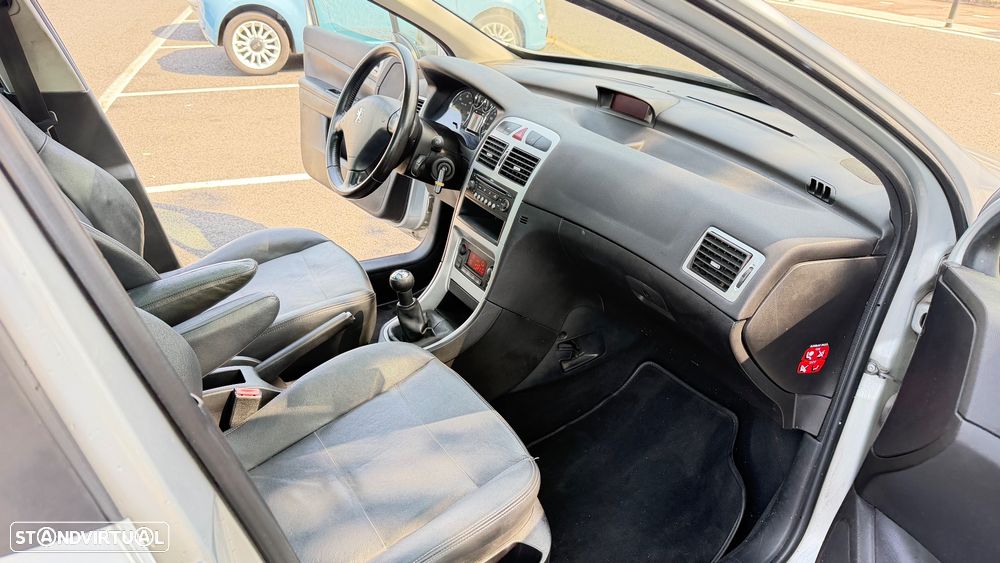 Peugeot 307 SW 1.6 HDi FAP Executive - 6