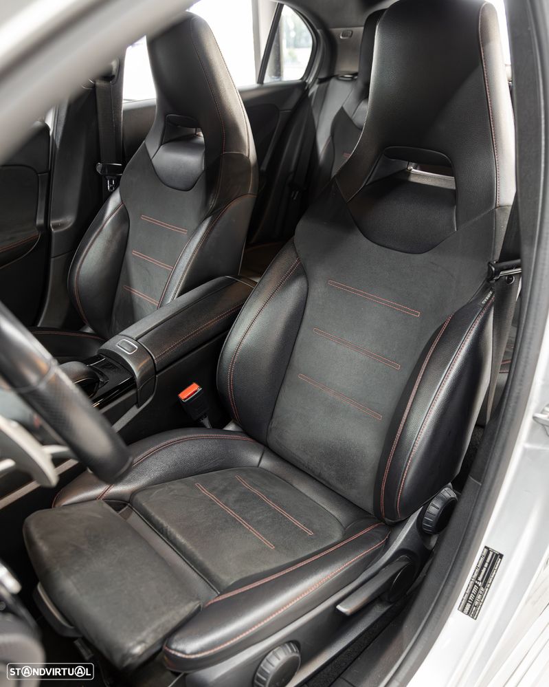 Mercedes-Benz A 180 d 7G-DCT AMG Line - 19