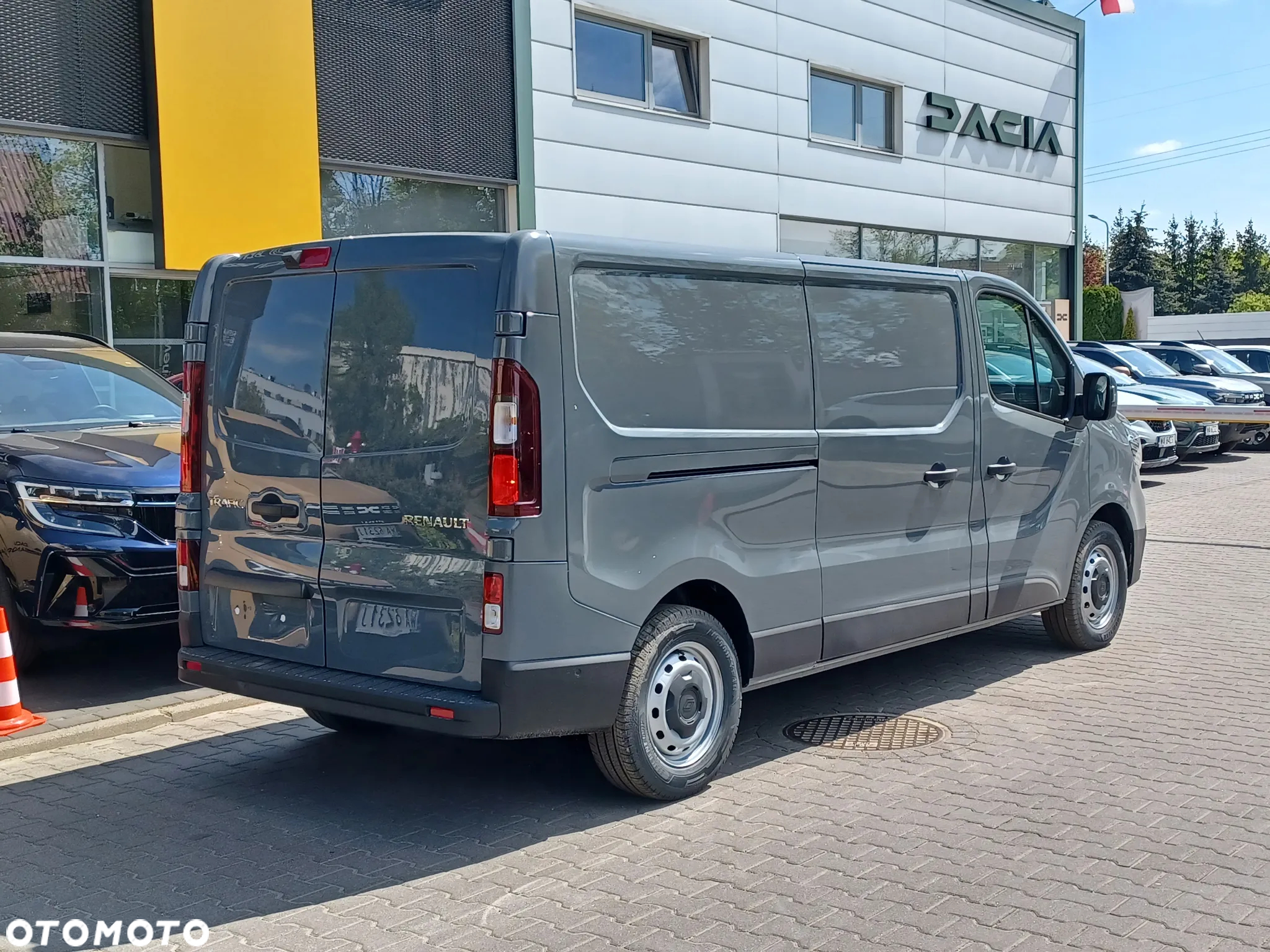 Renault TRAFIC Furgon EXTRA L2H1 HD 2.0 Energy dCi 150 - 3