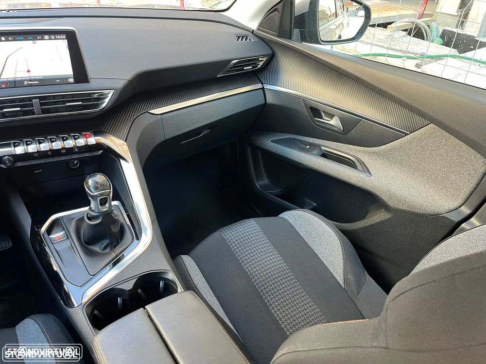Peugeot 3008 1.5 BlueHDi Active - 32