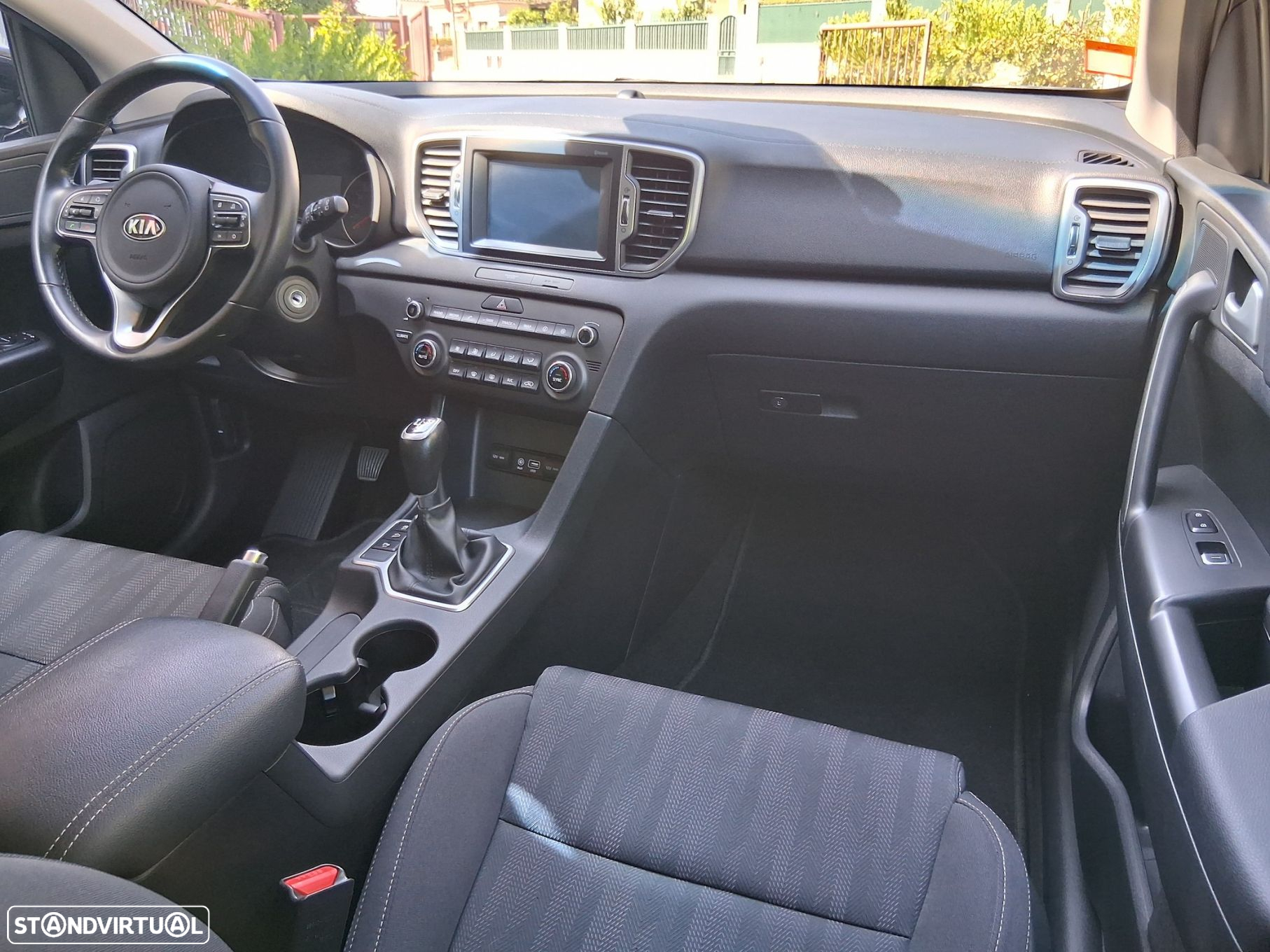 Kia Sportage 1.7 CRDI ISG Nav Line - 27